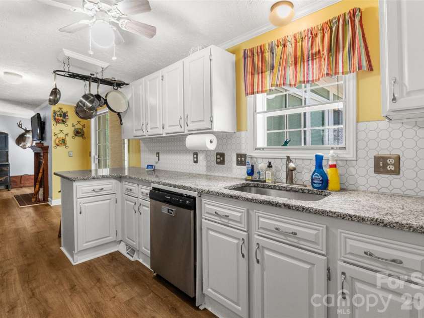 1551 Charlotte Highway, York, SC 29745.  MLS# CAR4372626, YatesRealty ID 19157. 
