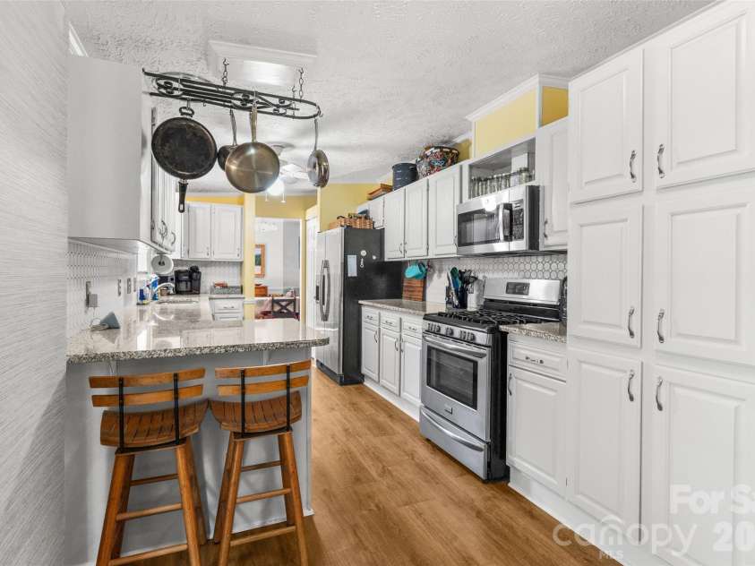 1551 Charlotte Highway, York, SC 29745.  MLS# CAR4372626, YatesRealty ID 19157. 
