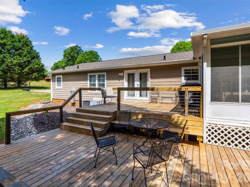 1551 Charlotte Highway, York, SC 29745.  MLS# CAR4372626, YatesRealty ID 19157. 