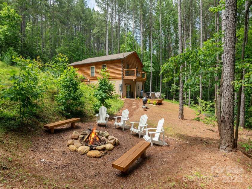 168 Chasewood Drive, Rutherfordton, NC 28139.  MLS# CAR4268905, YatesRealty ID 19157. 