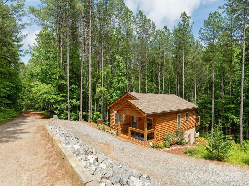 168 Chasewood Drive, Rutherfordton, NC 28139.  MLS# CAR4268905, YatesRealty ID 19157. 