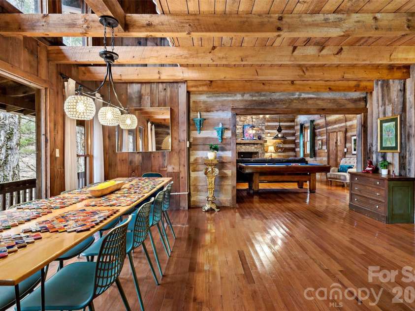 1495 El Miner Drive, Mars Hill, NC 28754.  MLS# CAR4316790, YatesRealty ID 19158. 