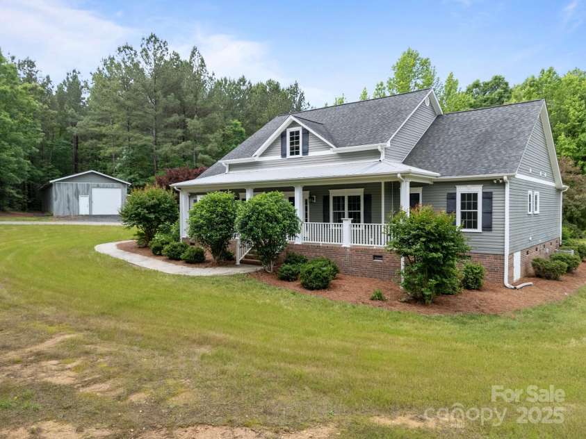 230 Shag Bark Lane, Salisbury, NC 28146.  MLS# CAR4257642, YatesRealty ID 19159. 