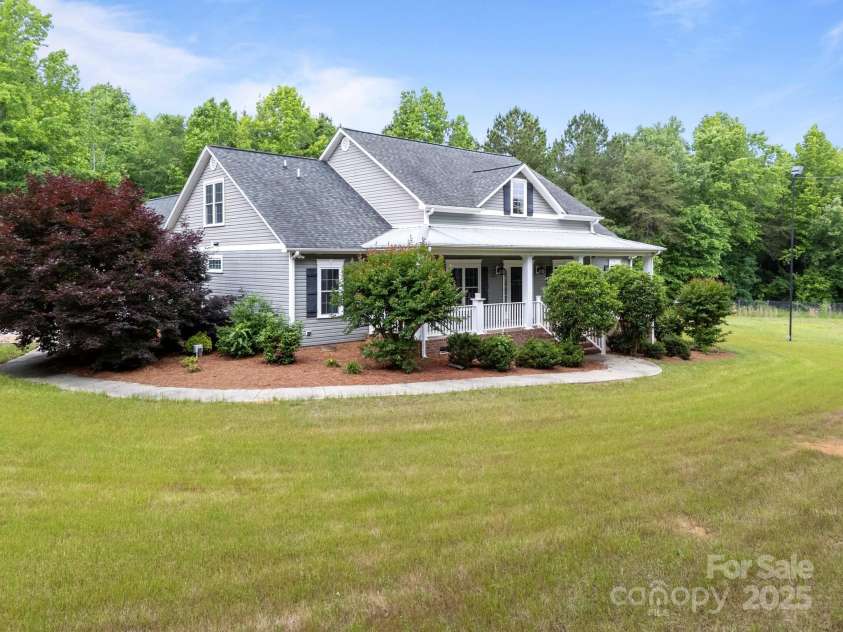 230 Shag Bark Lane, Salisbury, NC 28146.  MLS# CAR4257642, YatesRealty ID 19159. 