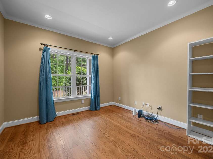 230 Shag Bark Lane, Salisbury, NC 28146.  MLS# CAR4257642, YatesRealty ID 19159. Flex Space
