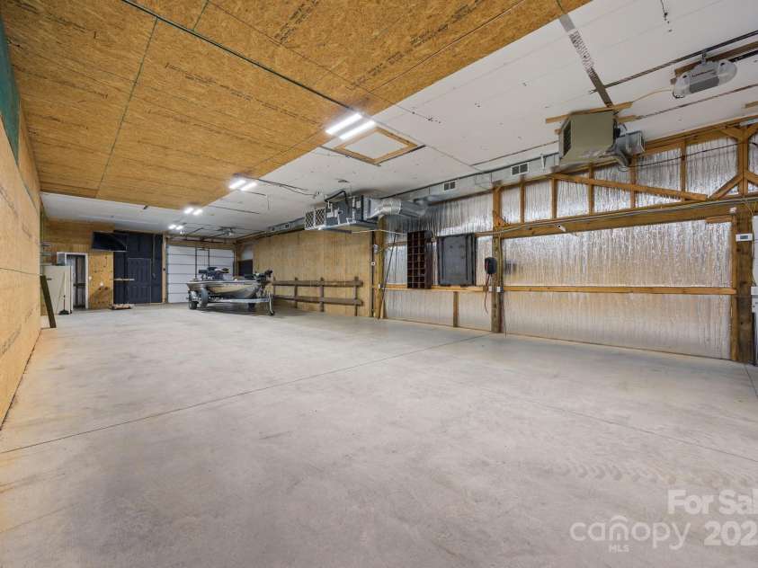 230 Shag Bark Lane, Salisbury, NC 28146.  MLS# CAR4257642, YatesRealty ID 19159. Garage/Building