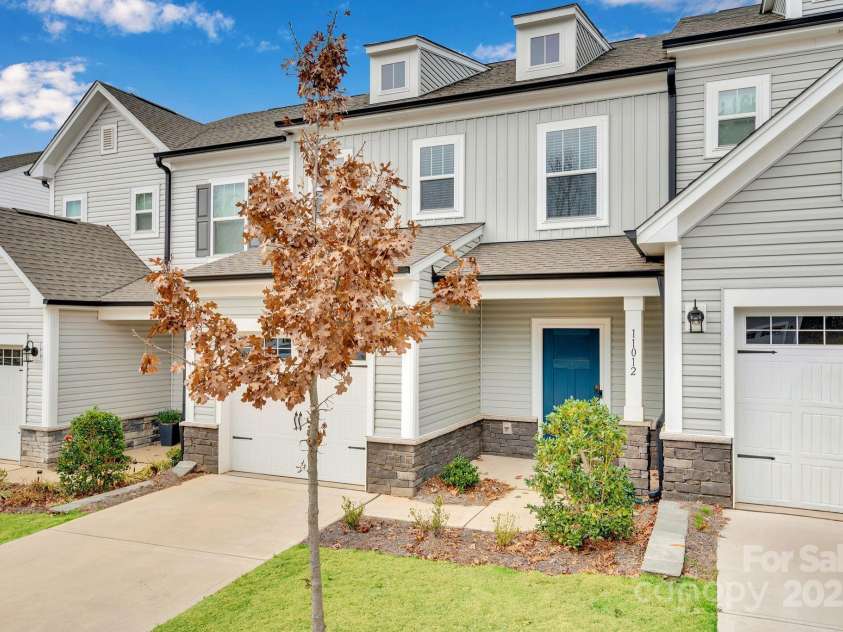 11012 Pagebrook Lane, Charlotte, NC 28214.  MLS# CAR4328081, YatesRealty ID 1916. 