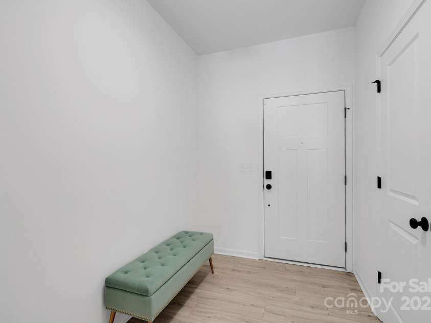 11012 Pagebrook Lane, Charlotte, NC 28214.  MLS# CAR4328081, YatesRealty ID 1916. 