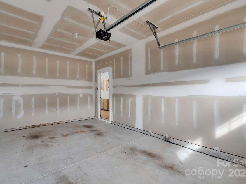 11012 Pagebrook Lane, Charlotte, NC 28214.  MLS# CAR4328081, YatesRealty ID 1916. 