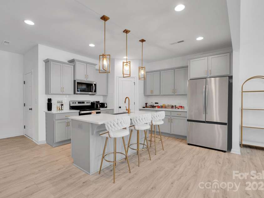 11012 Pagebrook Lane, Charlotte, NC 28214.  MLS# CAR4328081, YatesRealty ID 1916. 