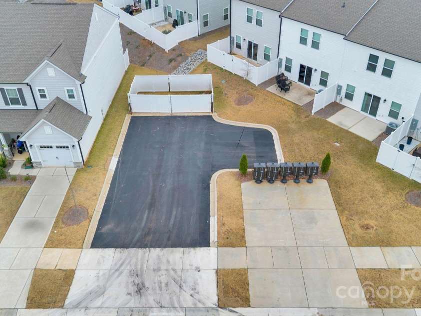 11012 Pagebrook Lane, Charlotte, NC 28214.  MLS# CAR4328081, YatesRealty ID 1916. 