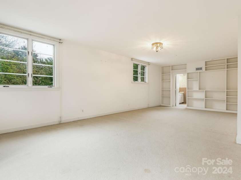 3531 Sharon Road, Charlotte, NC 28211.  MLS# CAR4197911, YatesRealty ID 1916. Bedroom 2