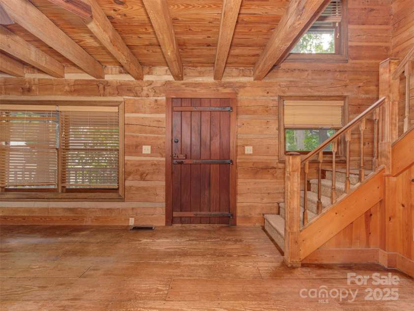 5109 Walnut Grove Lane, Charlotte, NC 28227.  MLS# CAR4270283, YatesRealty ID 19160. 