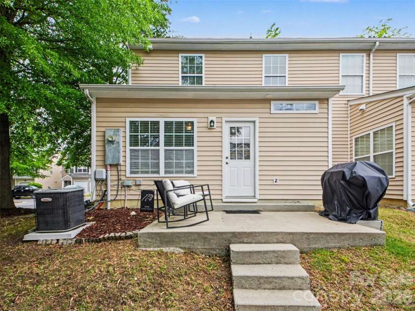 9639 Turning Wheel Drive, Charlotte, NC 28214.  MLS# CAR4374823, YatesRealty ID 19160. Back patio