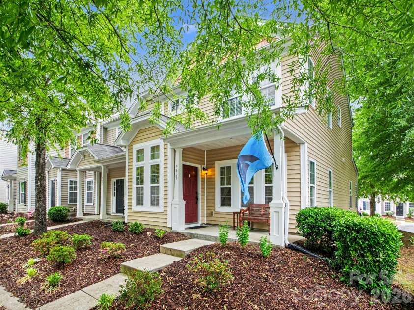 9639 Turning Wheel Drive, Charlotte, NC 28214.  MLS# CAR4374823, YatesRealty ID 19160. End unit