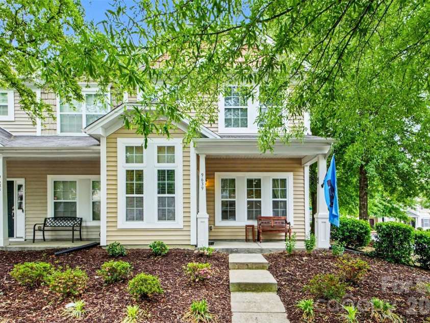 9639 Turning Wheel Drive, Charlotte, NC 28214.  MLS# CAR4374823, YatesRealty ID 19160. End unit
