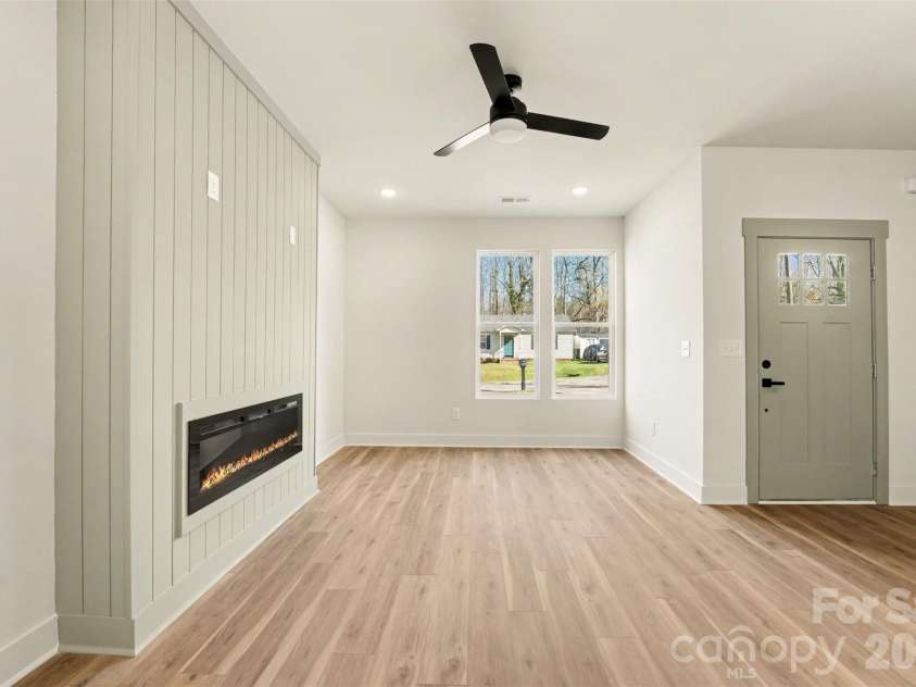 425 Ballard Street, Cherryville, NC 28021.  MLS# CAR4360985, YatesRealty ID 19161. 