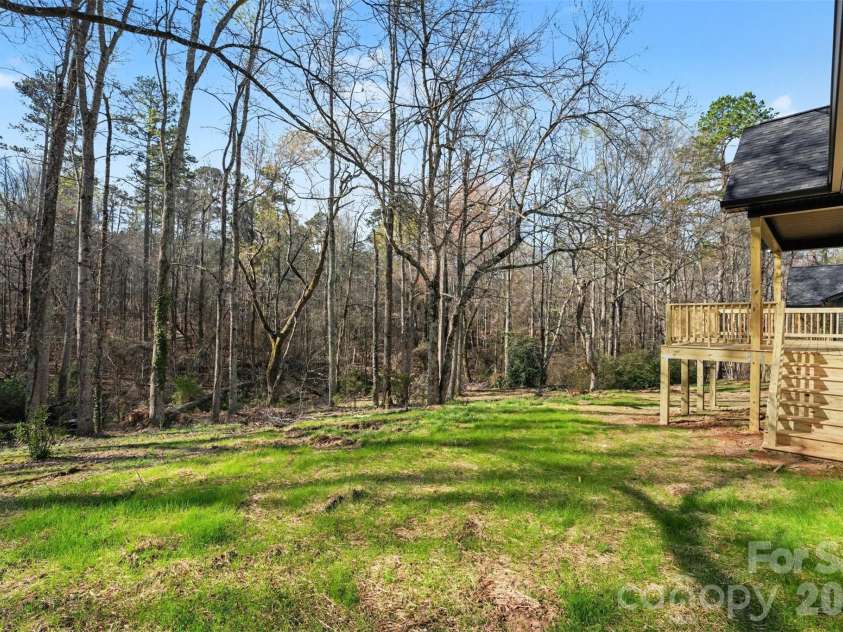 425 Ballard Street, Cherryville, NC 28021.  MLS# CAR4360985, YatesRealty ID 19161. 