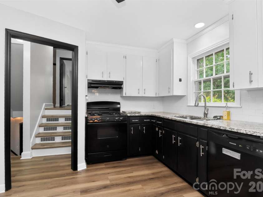 1801 Havenwood Drive, Lancaster, SC 29720.  MLS# CAR4376576, YatesRealty ID 19162. 