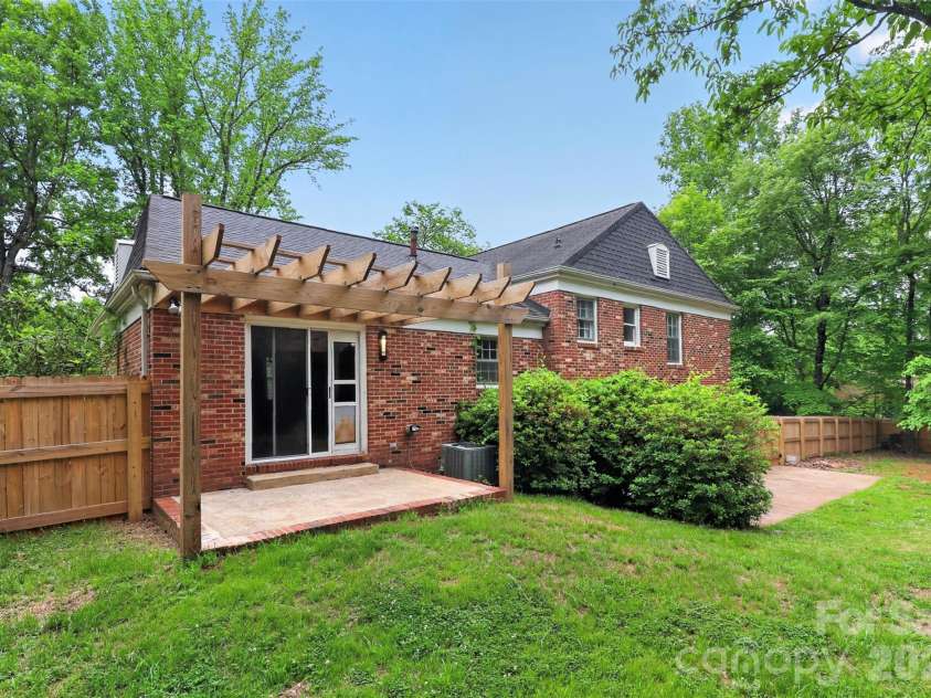 1801 Havenwood Drive, Lancaster, SC 29720.  MLS# CAR4376576, YatesRealty ID 19162. 