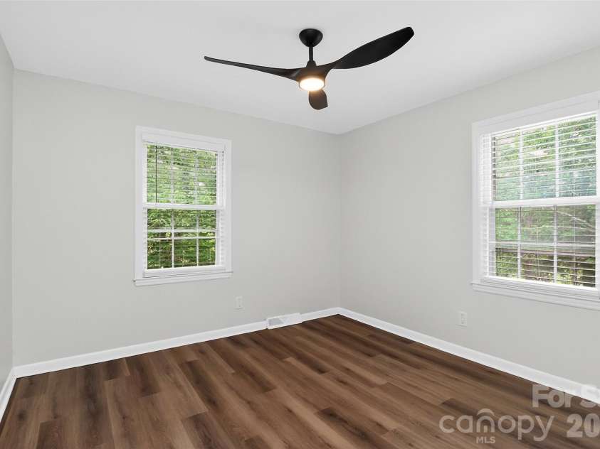 1801 Havenwood Drive, Lancaster, SC 29720.  MLS# CAR4376576, YatesRealty ID 19162. Second Bedroom