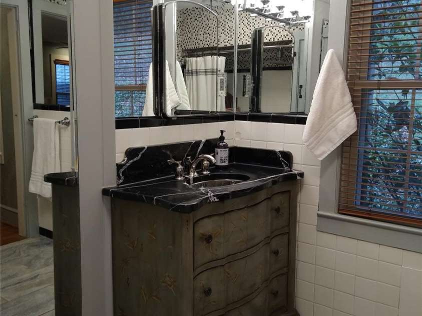 242 Birch Lane, Arden, NC 28704.  MLS# CAR4249293, YatesRealty ID 19164. Beautiful Marble Sink and custom cabinet