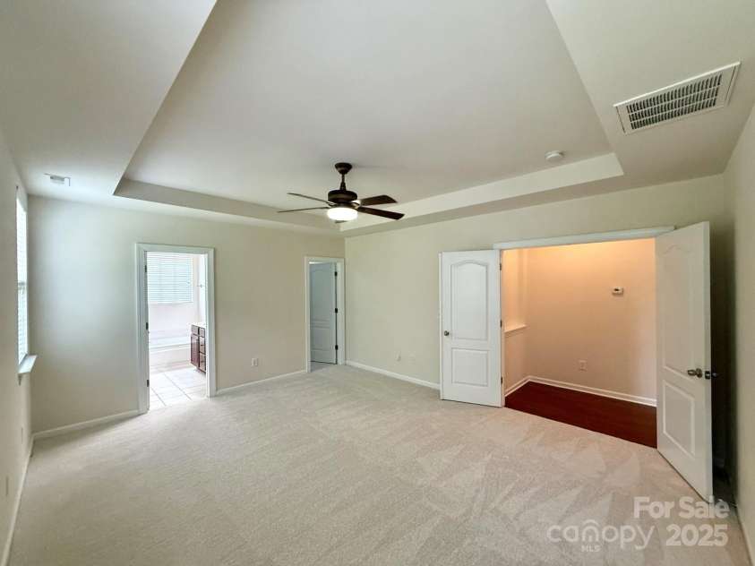 1304 Ridge Haven Road, Waxhaw, NC 28173.  MLS# CAR4266850, YatesRealty ID 19165. 