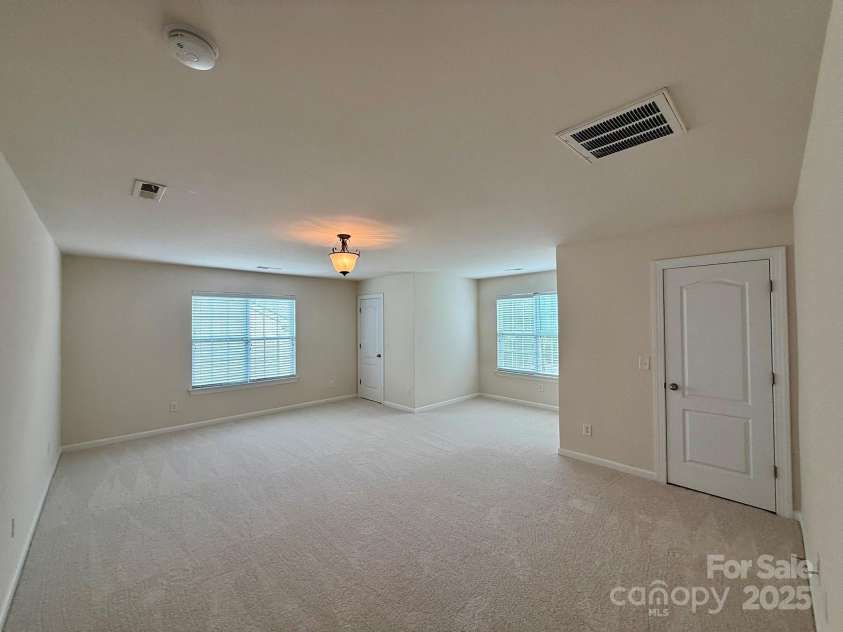 1304 Ridge Haven Road, Waxhaw, NC 28173.  MLS# CAR4266850, YatesRealty ID 19165. 