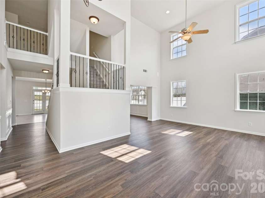 10901 Trout Creek Place, Davidson, NC 28036.  MLS# CAR4354298, YatesRealty ID 19166. 