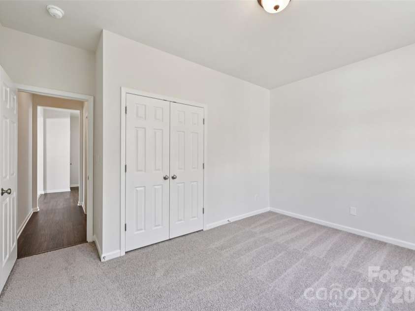 10901 Trout Creek Place, Davidson, NC 28036.  MLS# CAR4354298, YatesRealty ID 19166. 