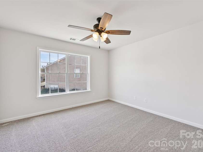 10901 Trout Creek Place, Davidson, NC 28036.  MLS# CAR4354298, YatesRealty ID 19166. 
