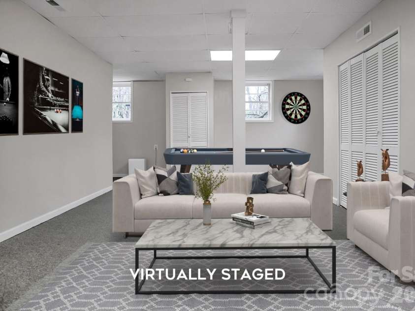 526 Kings Road, Shelby, NC 28150.  MLS# CAR4359275, YatesRealty ID 19167. 