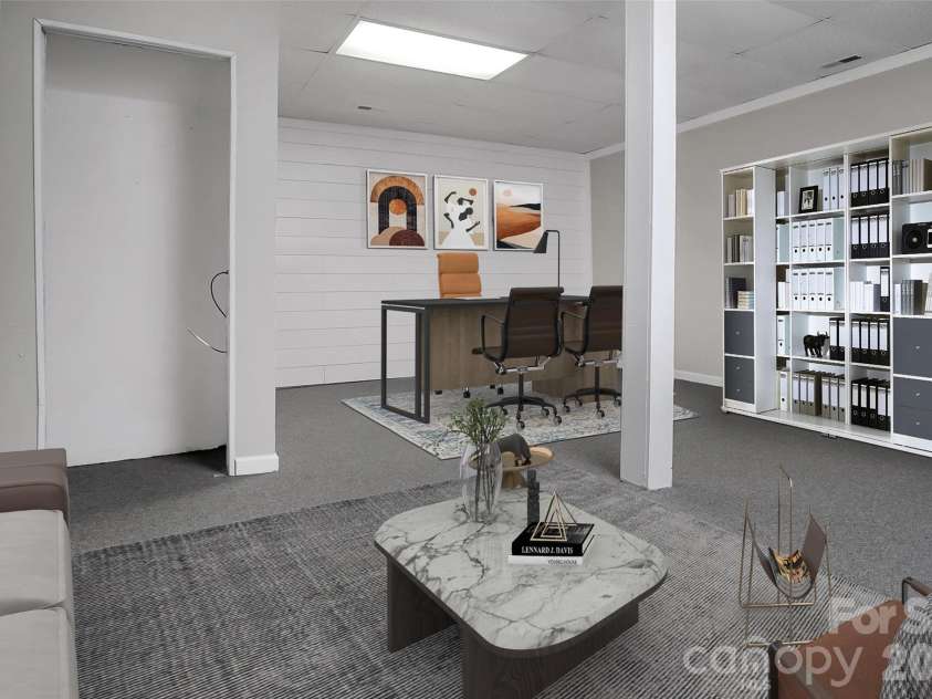 526 Kings Road, Shelby, NC 28150.  MLS# CAR4359275, YatesRealty ID 19167. 