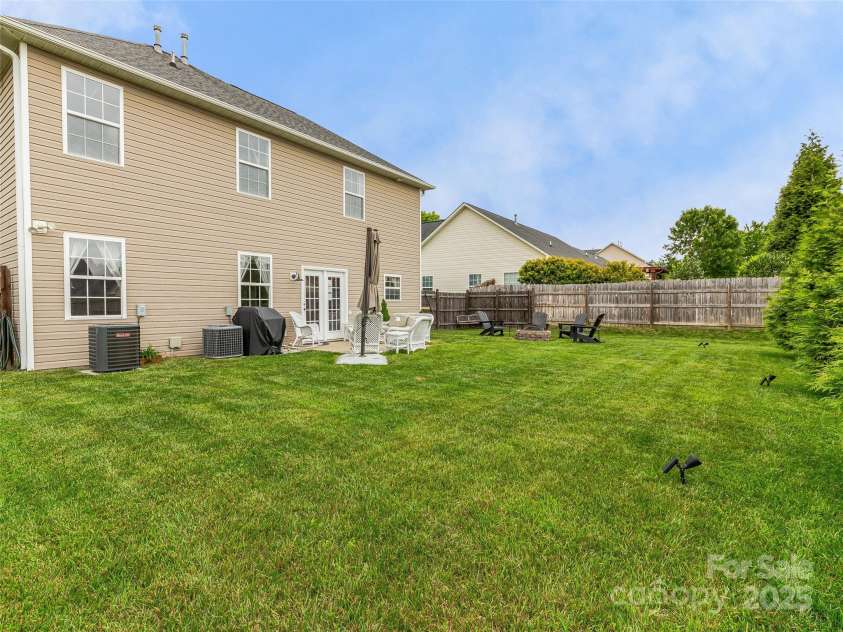 85 Lumber River Road, Fletcher, NC 28732.  MLS# CAR4256603, YatesRealty ID 19169. 