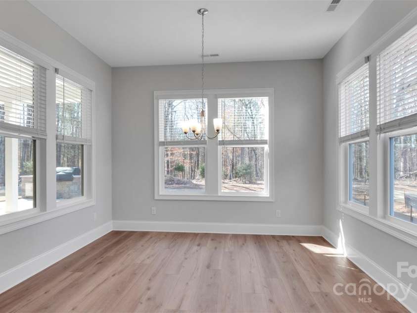 6055 Brush Creek, Monroe, NC 28110.  MLS# CAR4221974, YatesRealty ID 1917. Dining