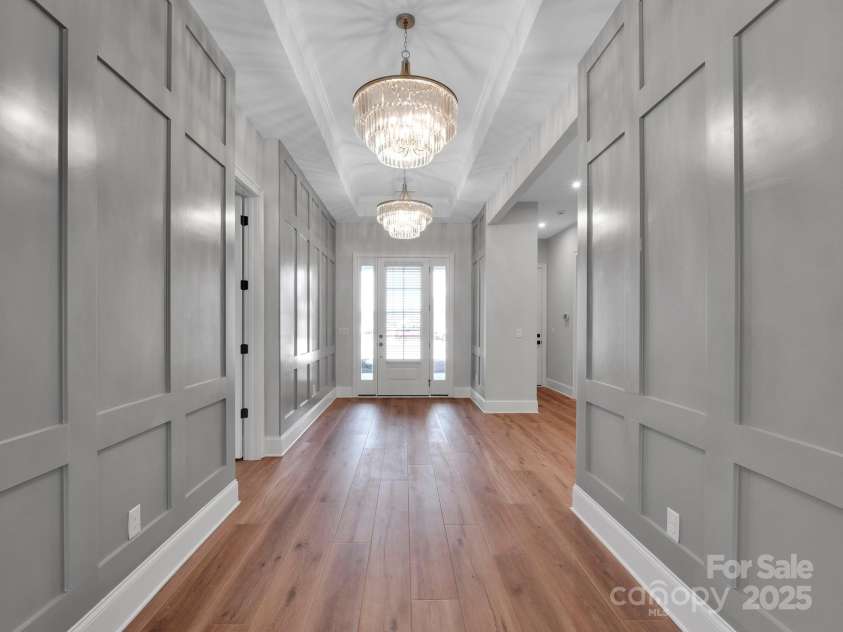 6055 Brush Creek, Monroe, NC 28110.  MLS# CAR4221974, YatesRealty ID 1917. Foyer