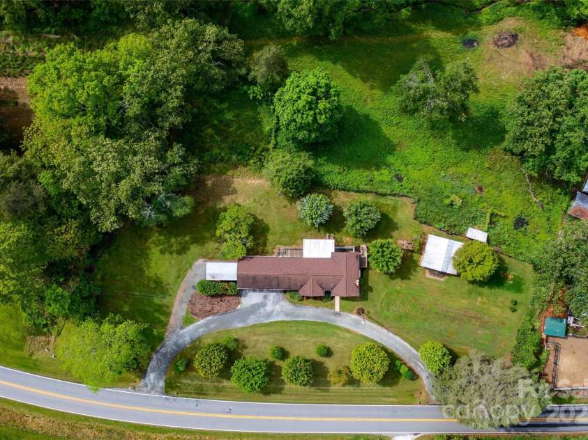 428 Jackson Road, Fletcher, NC 28732.  MLS# CAR4260323, YatesRealty ID 19174. 