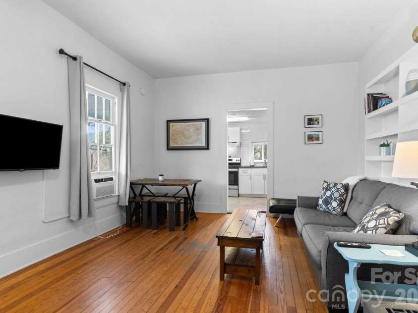 33 Vance Avenue, Black Mountain, NC 28711.  MLS# CAR4377818, YatesRealty ID 19175. #1 (main level)