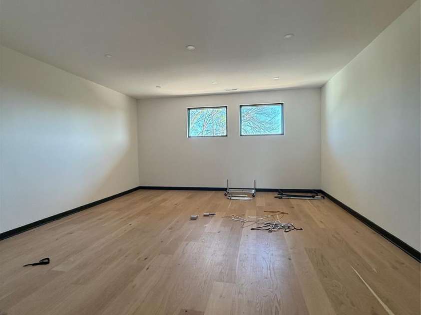 620 Cross Trail Drive, Charlotte, NC 28204.  MLS# CAR4362896, YatesRealty ID 19177. 