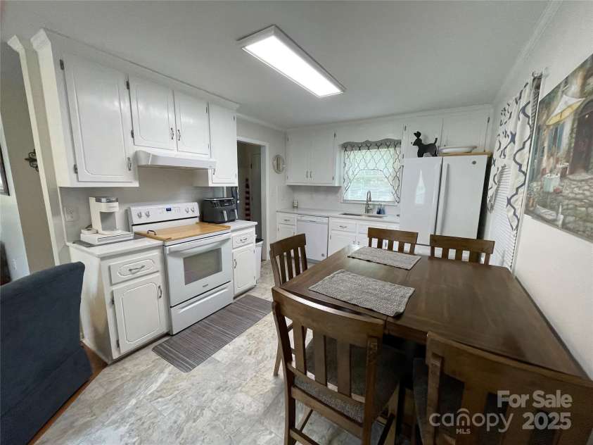 311 Tiffany Street, Concord, NC 28027.  MLS# CAR4264834, YatesRealty ID 19180. 