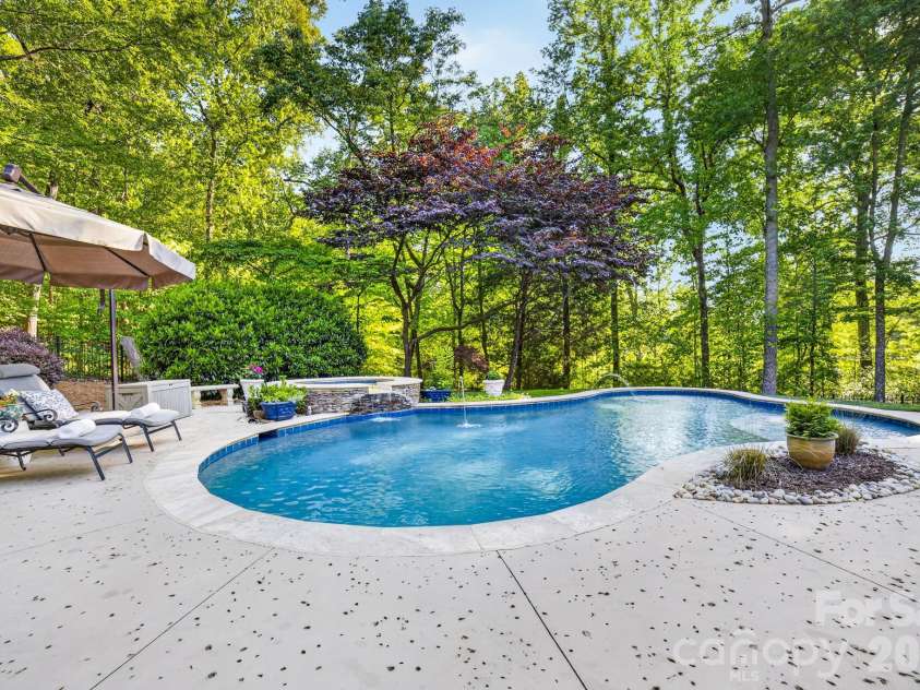 14705 Henry Harrison Stillwell Drive, Huntersville, NC 28078.  MLS# CAR4357146, YatesRealty ID 19182. 