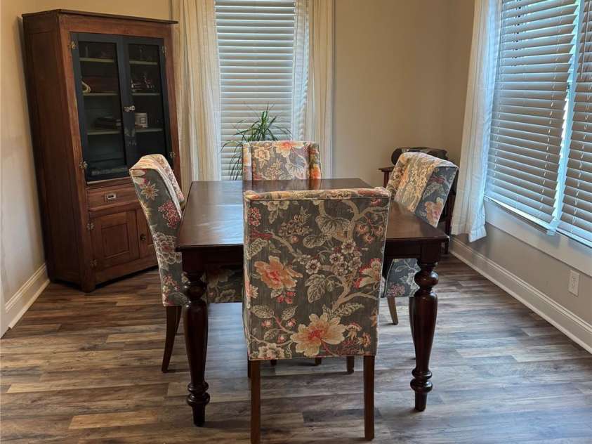 247 Cabarrus Avenue, Concord, NC 28025.  MLS# CAR4255652, YatesRealty ID 19182. 