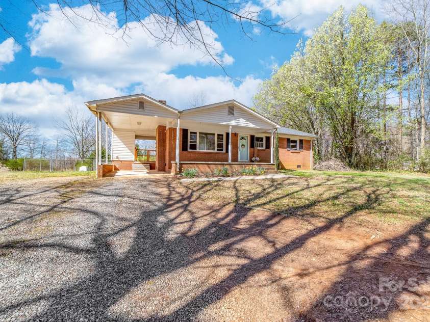 3154 Philadelphia Church Road, Lincolnton, NC 28092.  MLS# CAR4238060, YatesRealty ID 19183. 