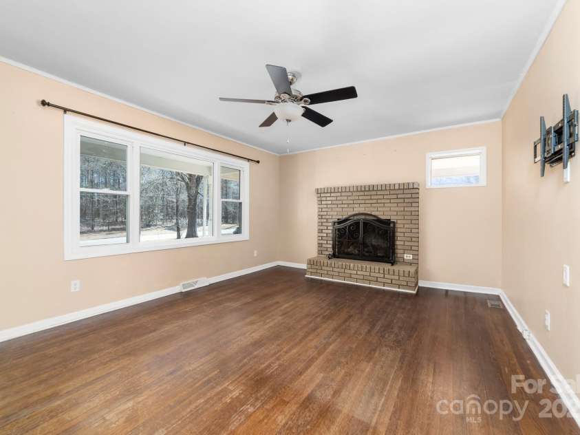 3154 Philadelphia Church Road, Lincolnton, NC 28092.  MLS# CAR4238060, YatesRealty ID 19183. 