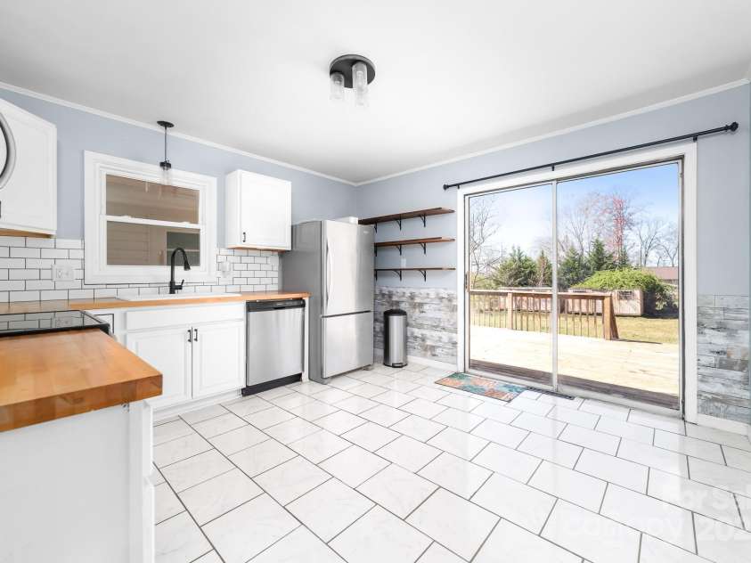 3154 Philadelphia Church Road, Lincolnton, NC 28092.  MLS# CAR4238060, YatesRealty ID 19183. 