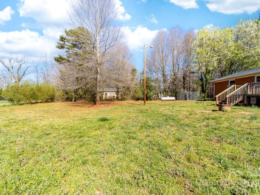 3154 Philadelphia Church Road, Lincolnton, NC 28092.  MLS# CAR4238060, YatesRealty ID 19183. 