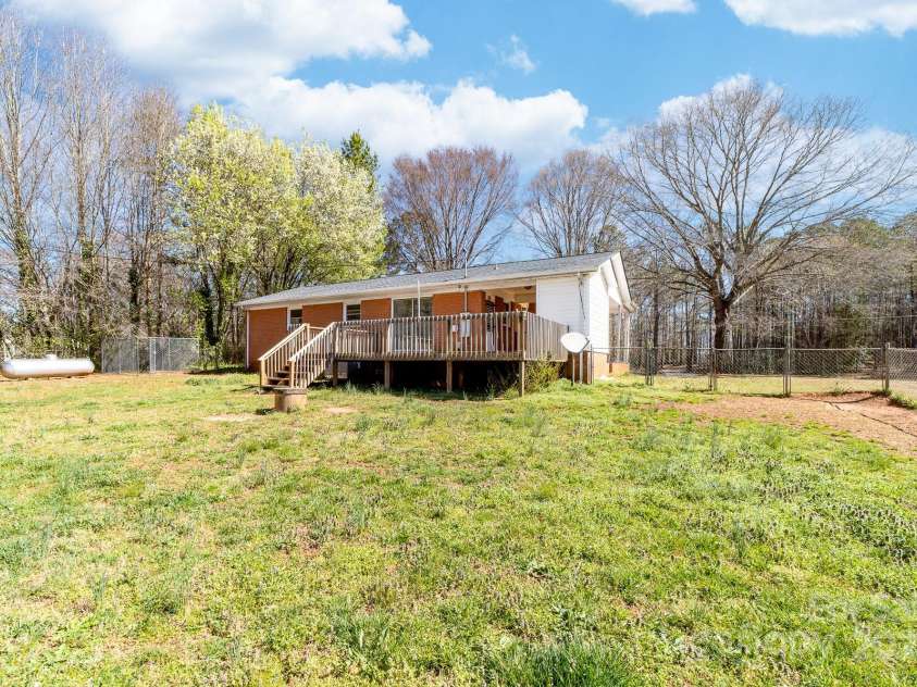 3154 Philadelphia Church Road, Lincolnton, NC 28092.  MLS# CAR4238060, YatesRealty ID 19183. 