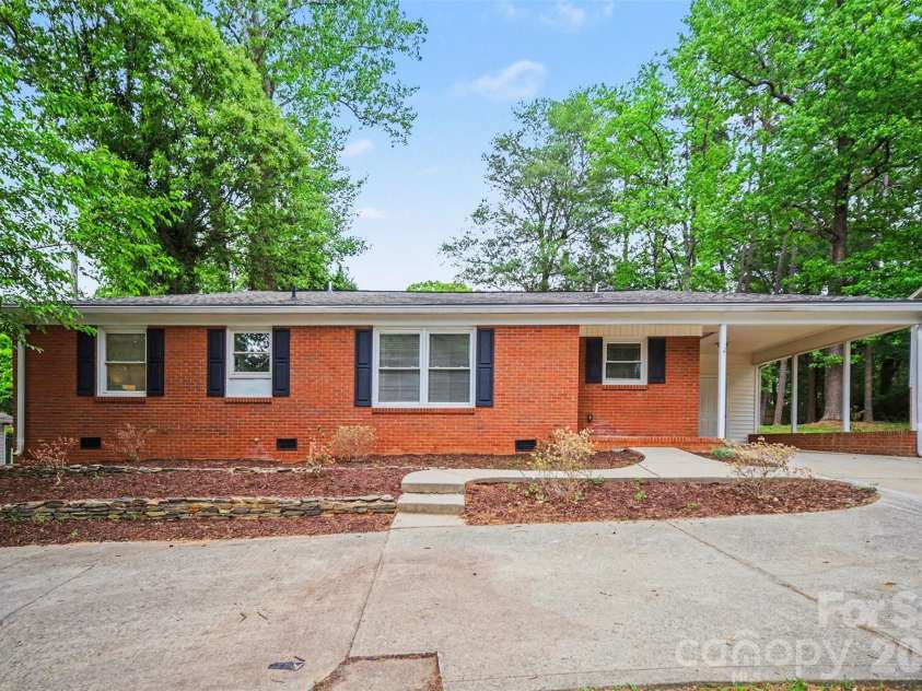 694 Forest Street, Concord, NC 28025.  MLS# CAR4367957, YatesRealty ID 19184. Front