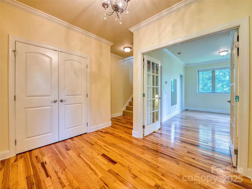 20A Lila Lane, Clyde, NC 28721.  MLS# CAR4258069, YatesRealty ID 19186. Foyer with bedroom