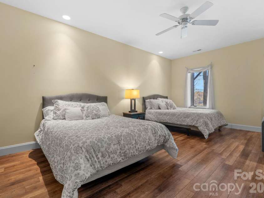 248 Hillcrest Lane, Banner Elk, NC 28604.  MLS# CAR4375067, YatesRealty ID 19187. 